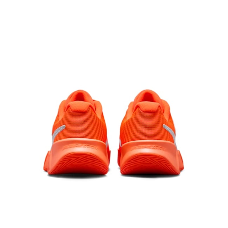 Nike GP Challenge Pro Premium HQ2629-800 06
