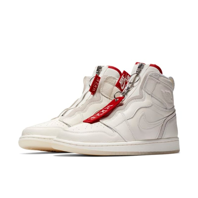 Jordan 1 Retro High x Anna Wintour BQ0864-106 04