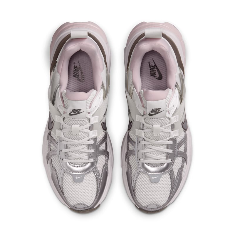 Nike V2K Run FD0736-010 04