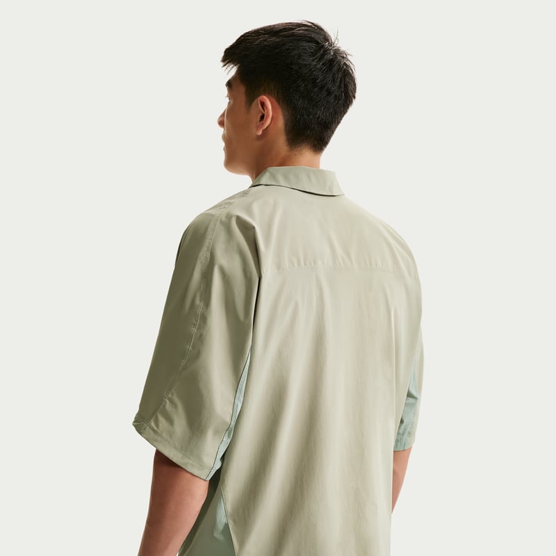 Koszulka Nike Tech Helios Dri-FIT "Spruce Fog & Light Pumice" | Mezczyzni | | 01 | SPORTSHOWROOM