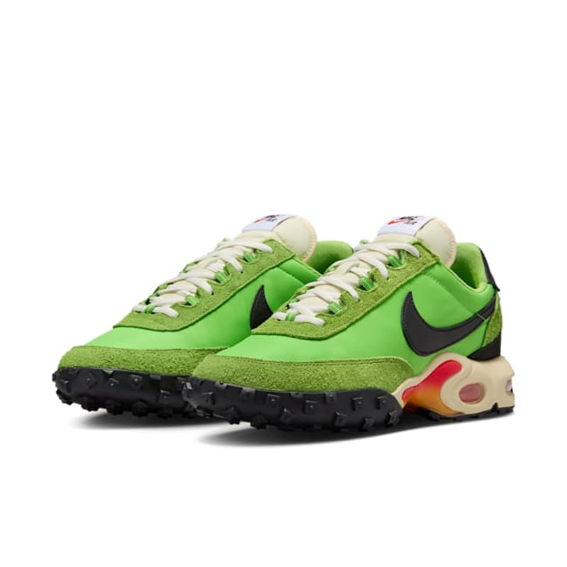 Nike Air Max Waffle FV6946-301 05