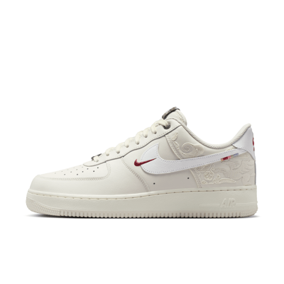 Superge Nike Air Force 1 '07 SE "LNY" | Moški | Sportstyle | 01 | SPORTSHOWROOM