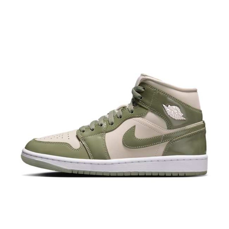 Jordan 1 Mid SE HF4079-003 01