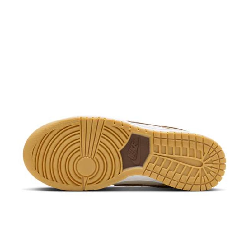 Nike Dunk Low LX HM3695-071 02