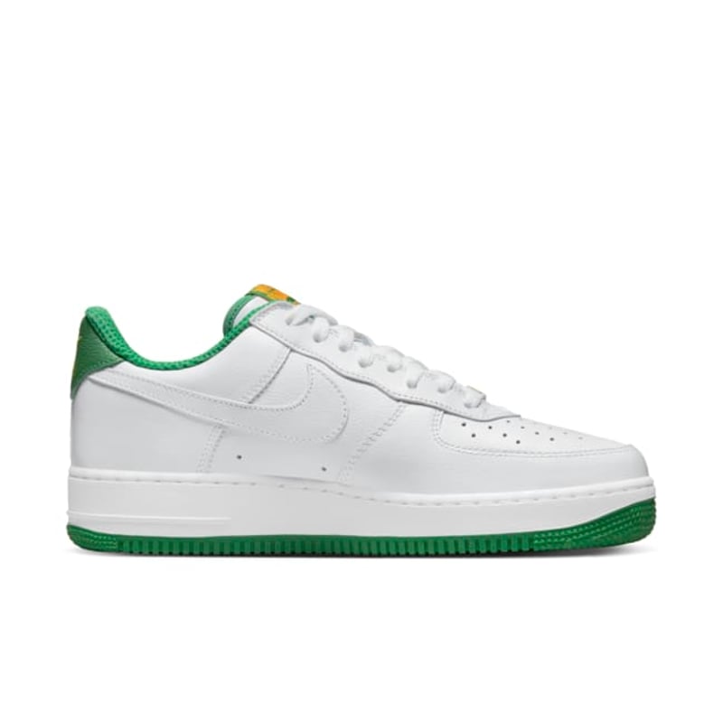 Nike Air Force 1 Low Retro QS DX1156-100 03
