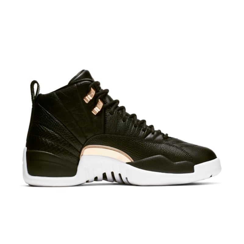Jordan 12 Retro AO6068-007 03