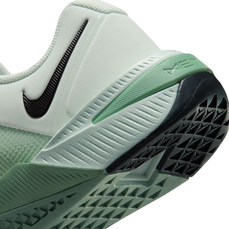 Buty treningowe Nike Metcon 10 "Barely Green & Steam" | Kobiety | Trening | 08 | SPORTSHOWROOM