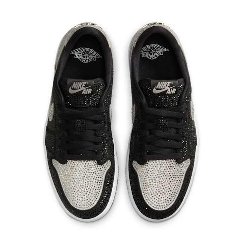 Jordan 1 Retro Low OG x Swarovski HM9208-001 04