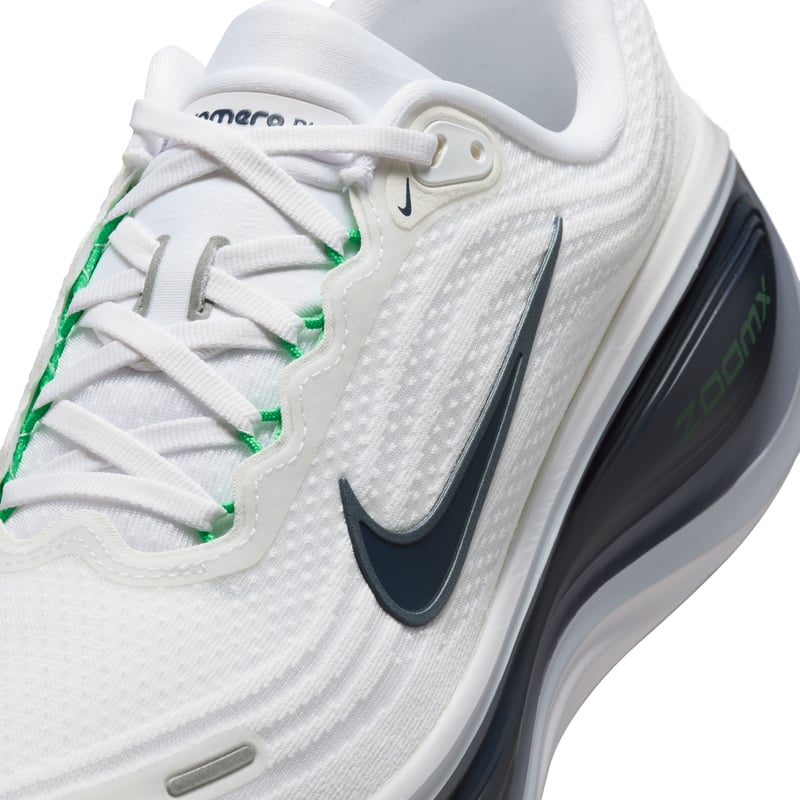 Nike Vomero Plus HV8150-109 07