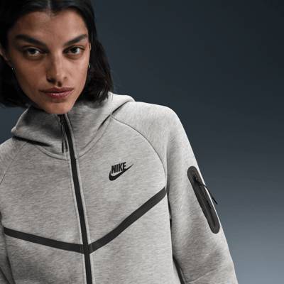 Nike Tech Fleece Windrunner HV6747-063 01