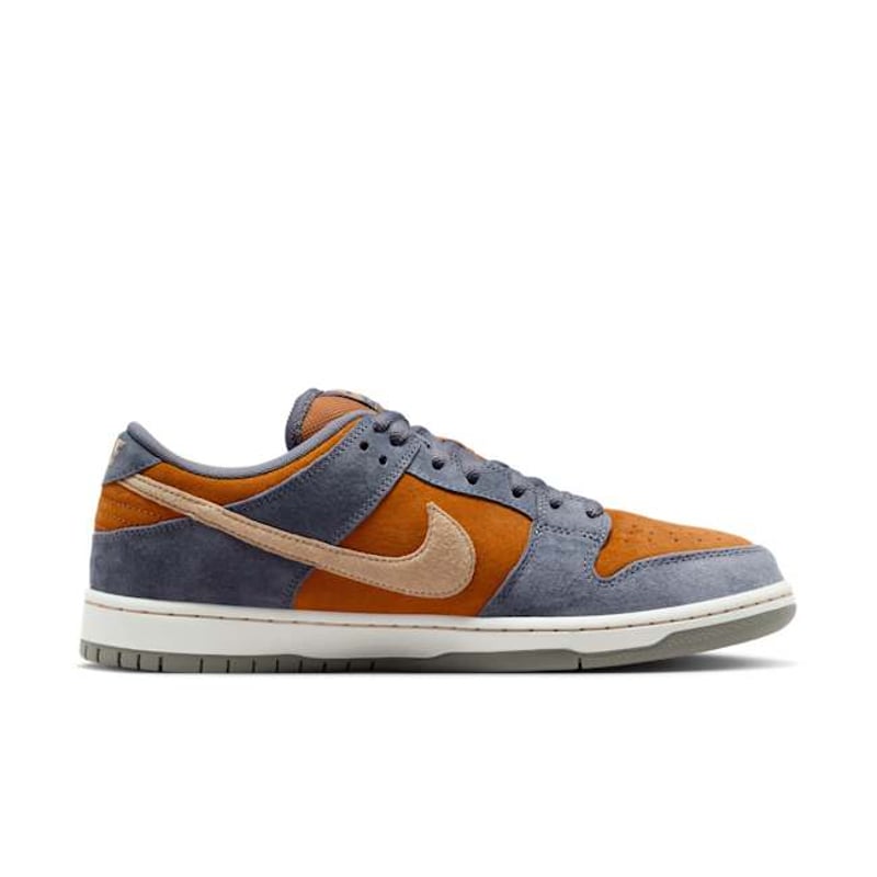 Nike SB Dunk Low Pro HF3063-002 03