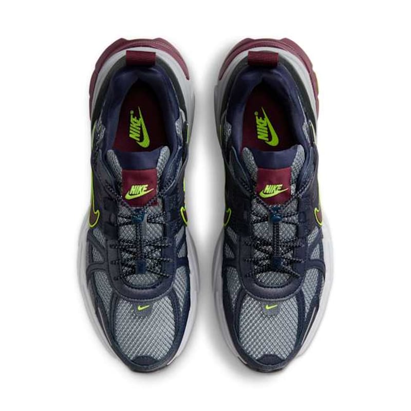 Nike V2K Run FV6602-400 04