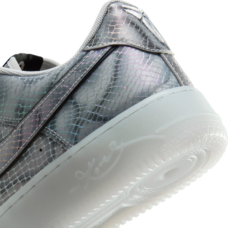 Nike Kobe Air Force 1 Low Protro 1 runners "Lenticular" | Men | Sportstyle | 07 | SPORTSHOWROOM