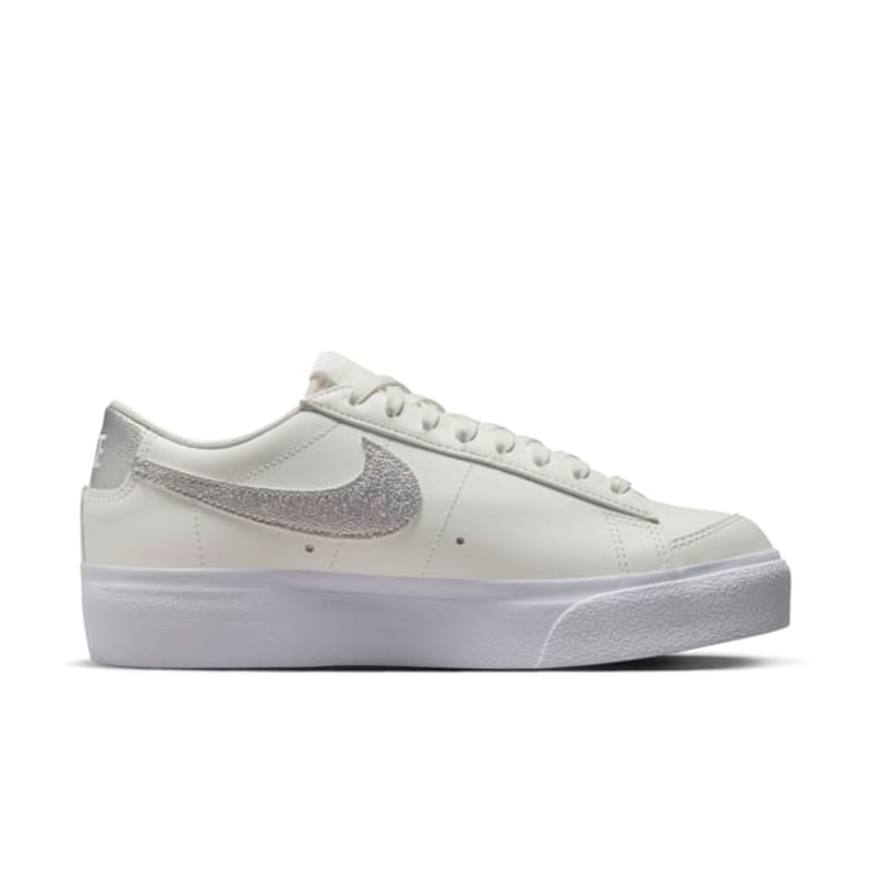 Nike Blazer Low Platform DQ7571-101 04