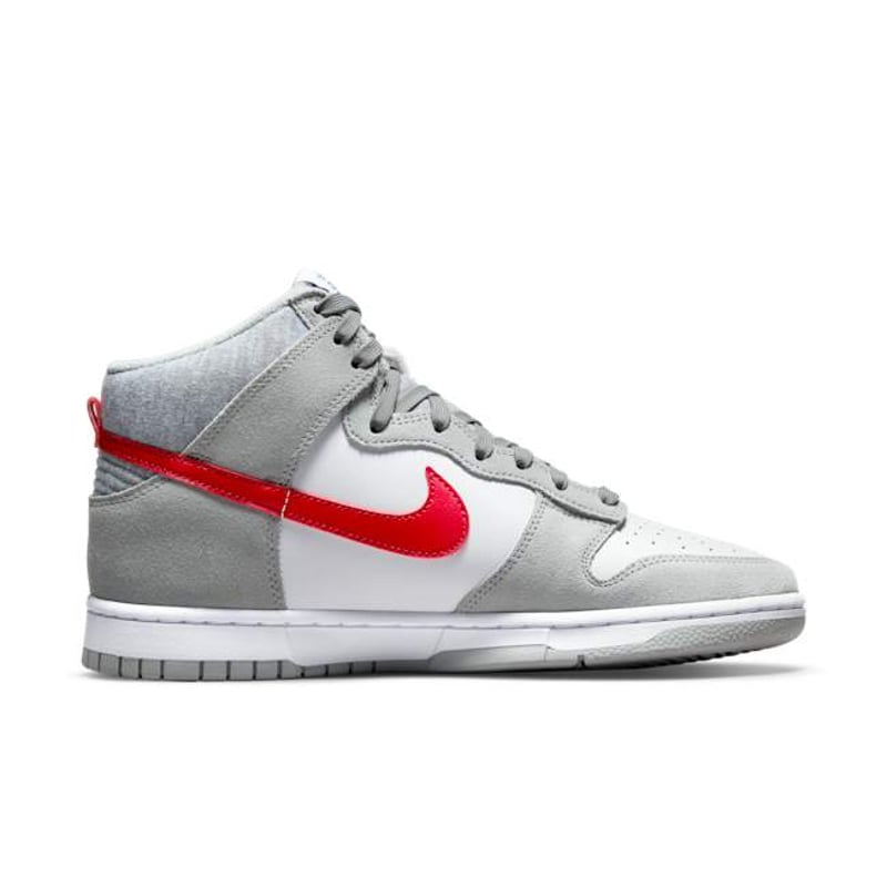 Nike Dunk High SE DJ6152-001 03