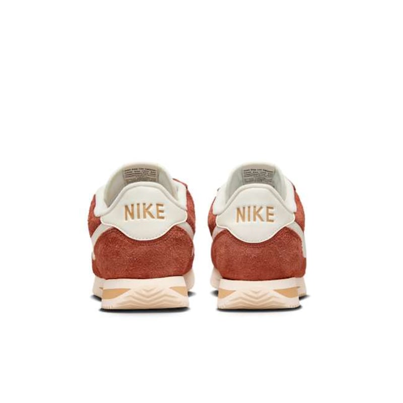 Nike Cortez SE Suede HF3142-200 06