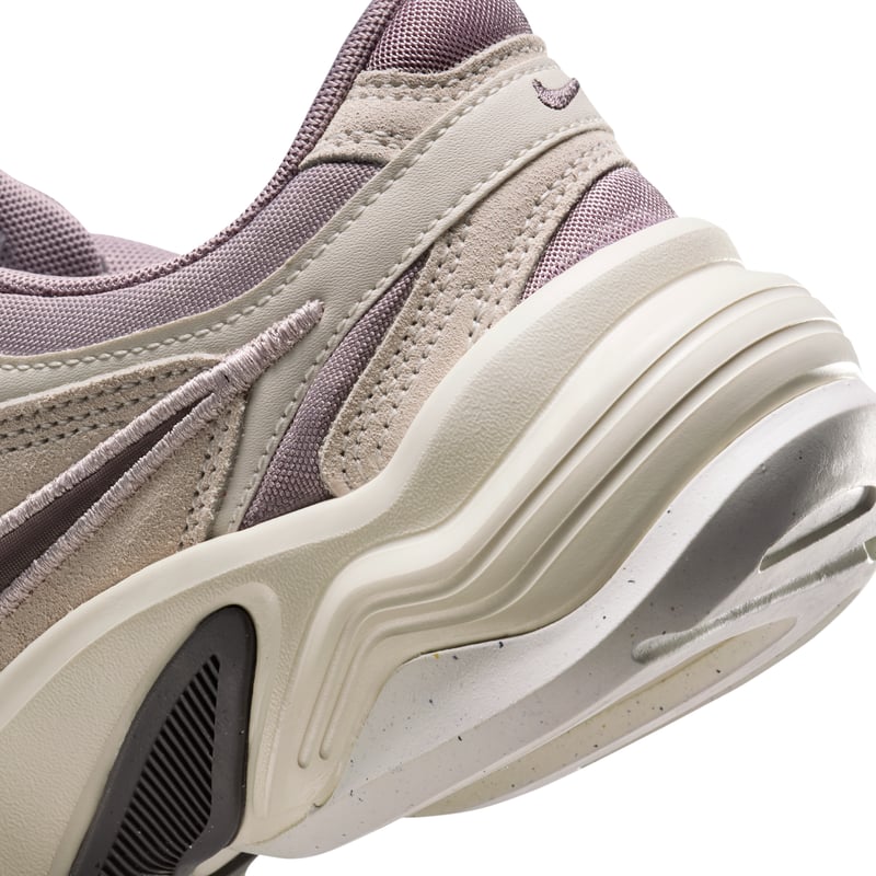 Nike AL8 IB3952-004 08