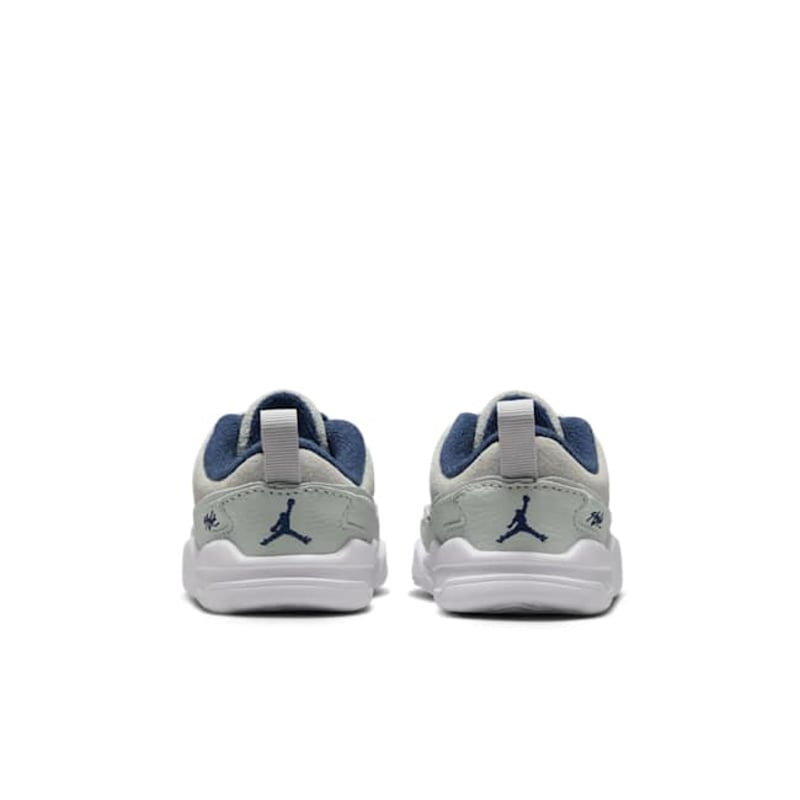 Jordan Flight Court HF3331-004 06