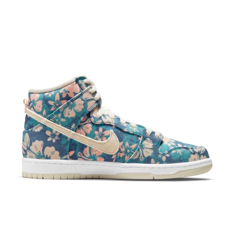 Nike SB Dunk High CZ2232-300 03