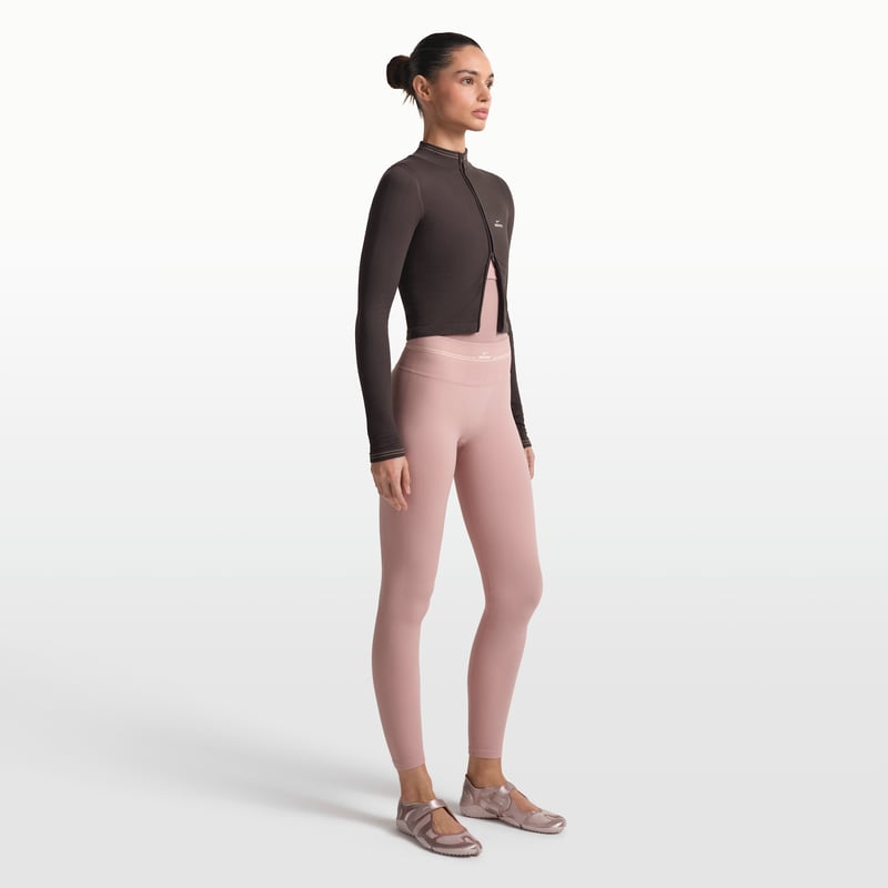 NikeSKIMS Ribbed Seamless IU8299-662 04
