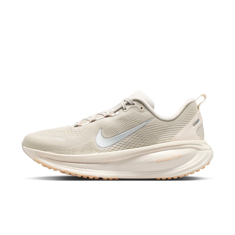 Nike Vomero 18 HM6804-012 01