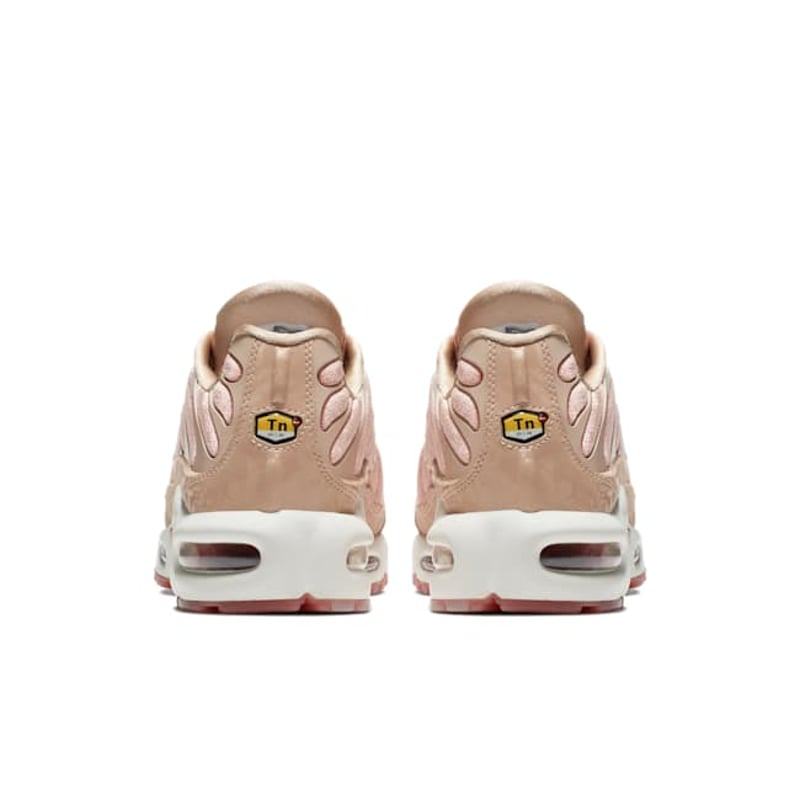 Nike Air Max Plus LX AH6788-201 06