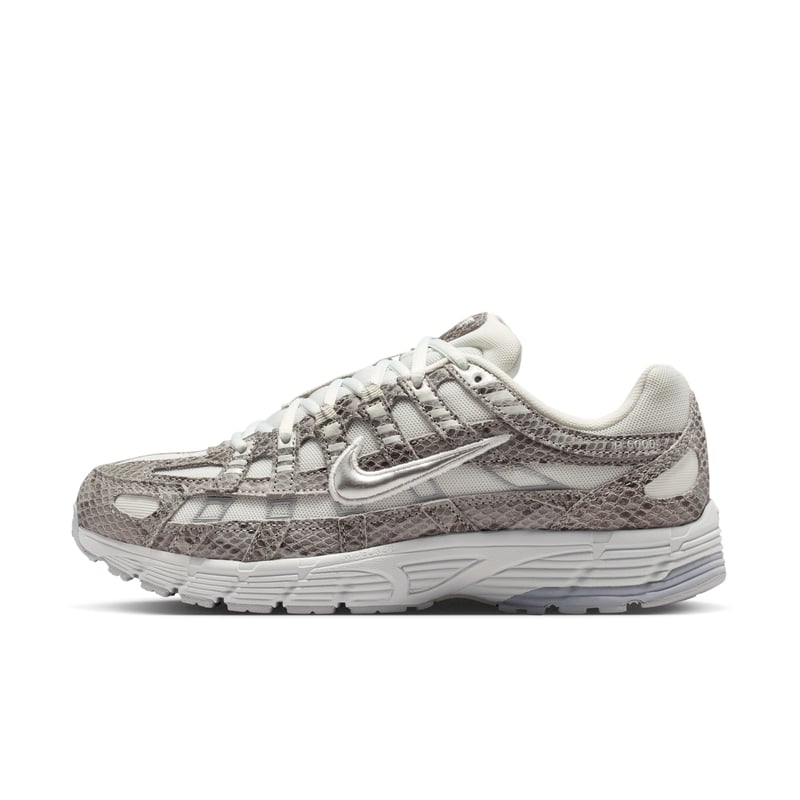 Nike P-6000 SE ‘Snakeskin’ sneakers "Off-White & Cool Grey" | Dame | Sportstyle | 00 | SPORTSHOWROOM