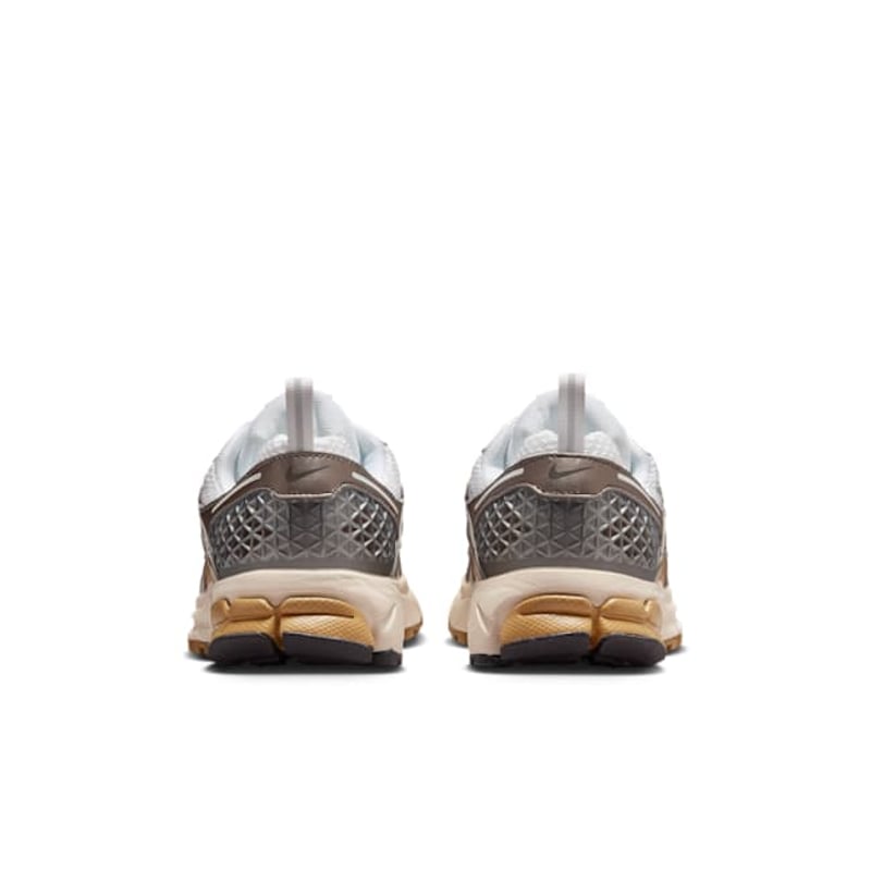 Nike Vomero 5 HF6998-004 06