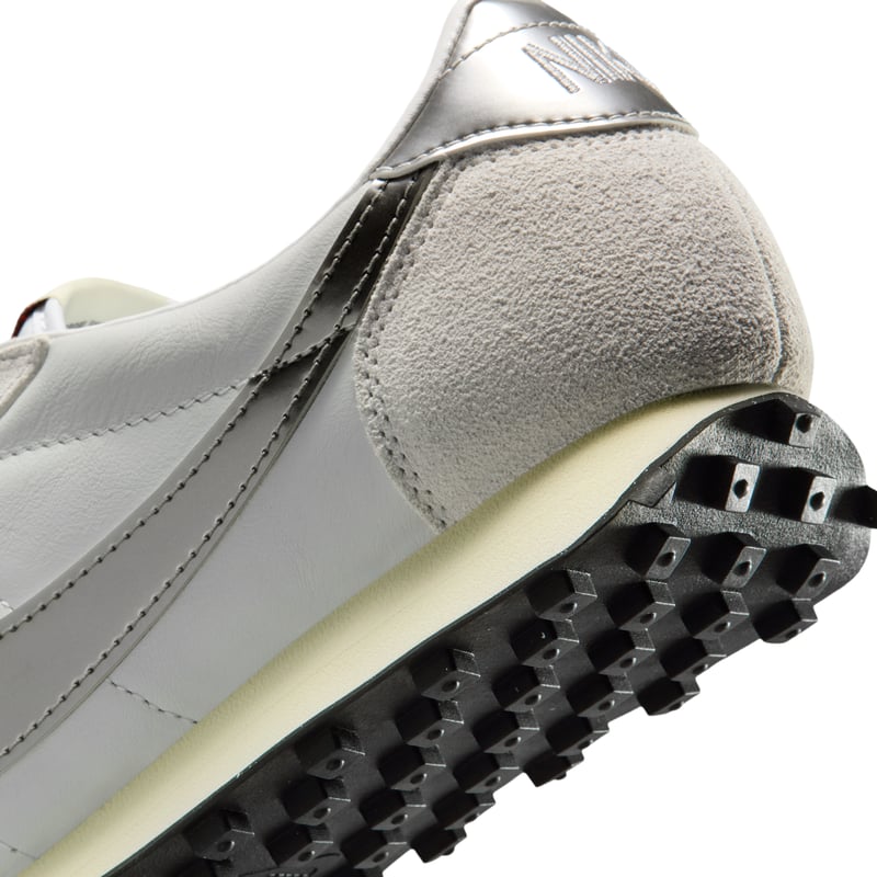 Nike LD-1000 trainers "Photon Dust & Metallic Silver" | Men | SportStyle | 08 | SPORTSHOWROOM