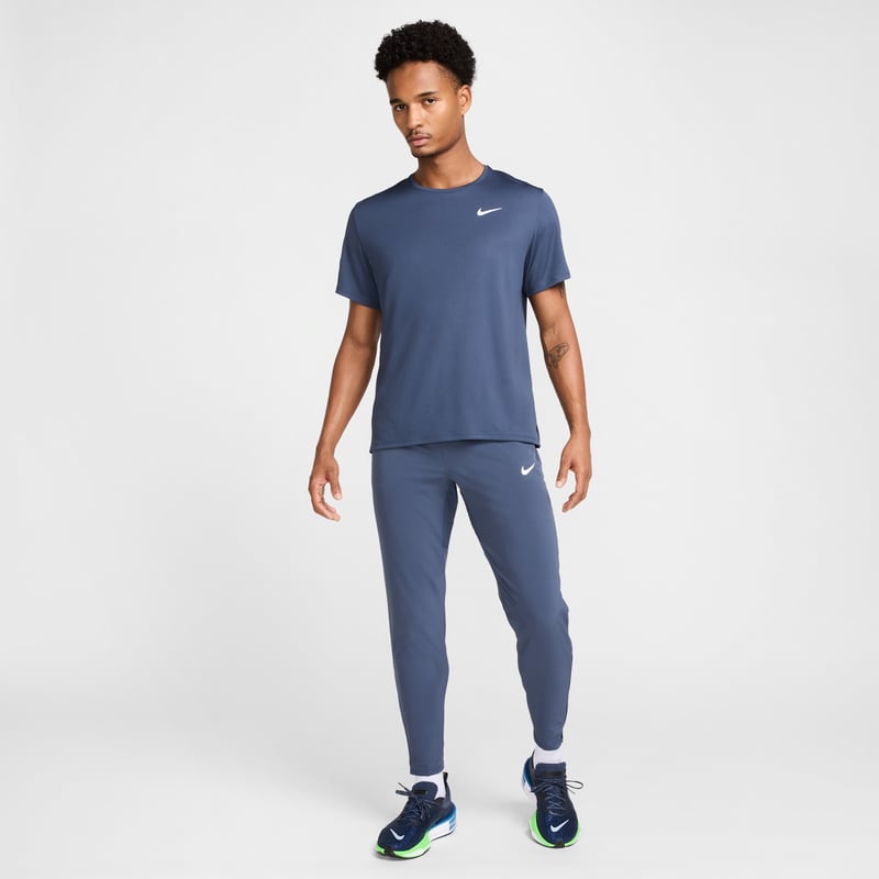 Nike Stride Dri-FIT Woven HV4544-437 06