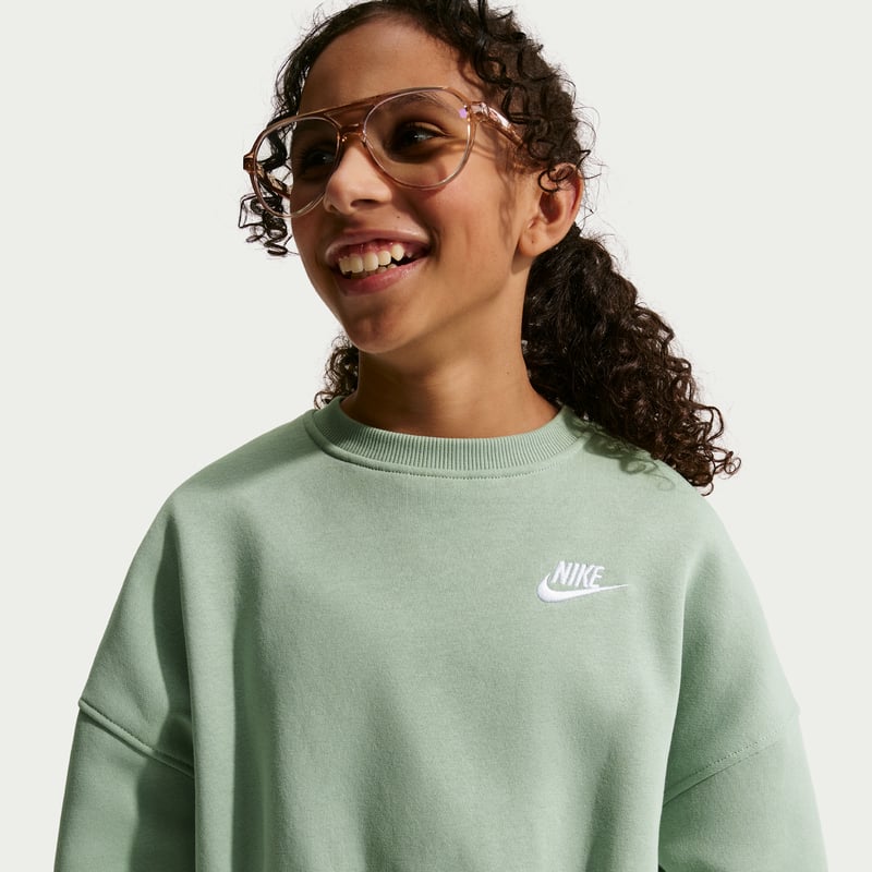 Nike Club Fleece Boxy Crew FZ9244-006 03