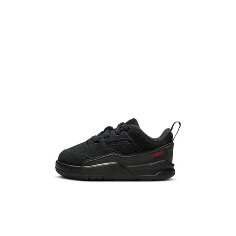 Jordan Flight Court HF3331-001 01