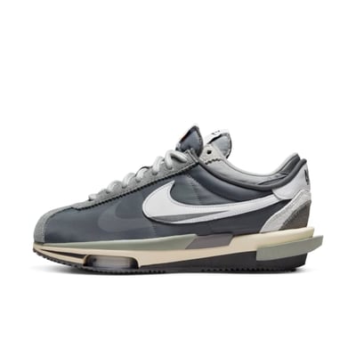 Nike Zoom Cortez x sacai DQ0581-001 01
