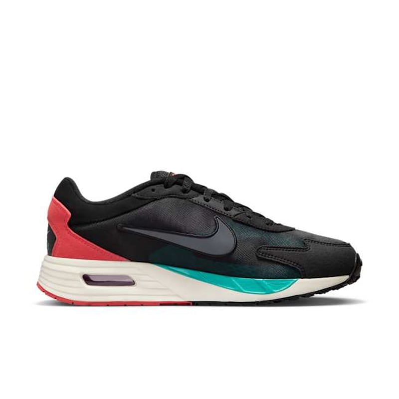 Nike Air Max Solo DX3666-001 04