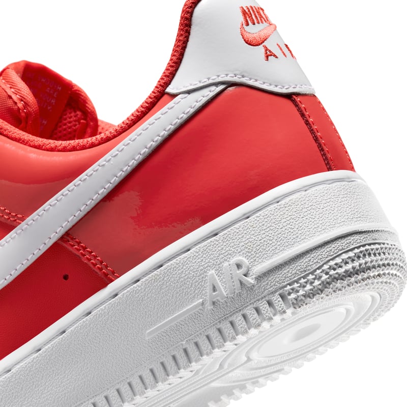Nike Air Force 1 '07 ‘Patent’ trainers "Light Crimson & White" | Women | SportStyle | 08 | SPORTSHOWROOM
