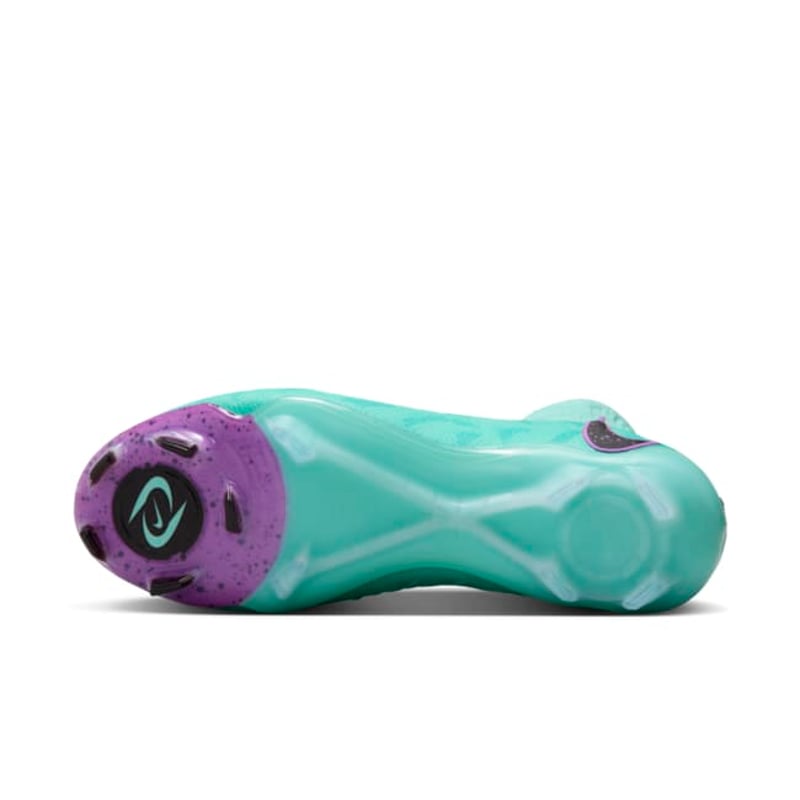 Nike Phantom Luna Elite FG FN8405-300 02