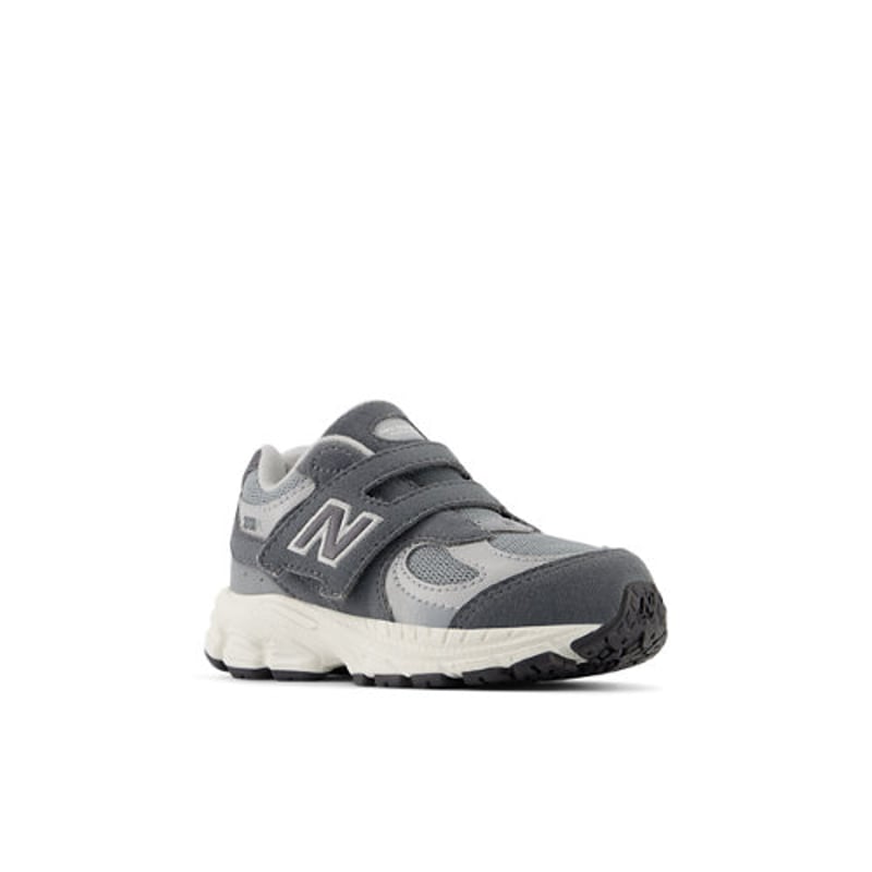 New Balance 2002 Hook & Loop IV2002CF 03