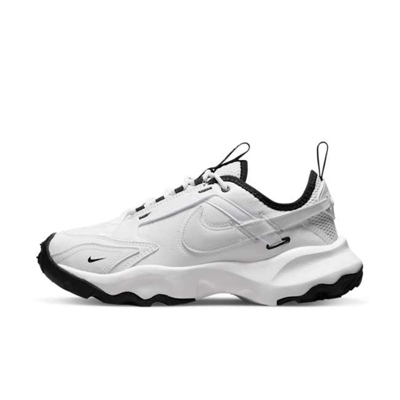 Nike TC 7900 DR7851-100 01