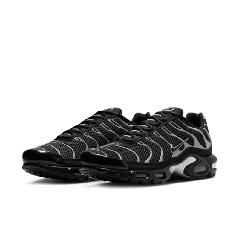 Nike Air Max Plus Premium HQ3029-001 05