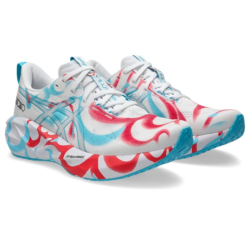 ASICS Novablast 5 1011C110-100 02