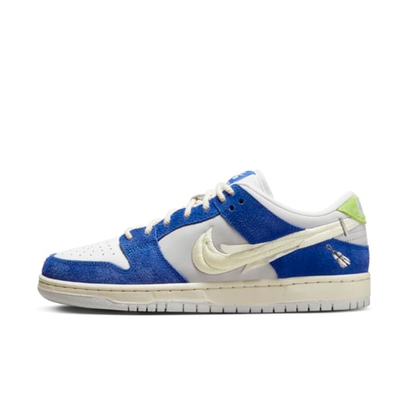 Nike SB Dunk Low Pro x Fly Streetwear DQ5130-400 01