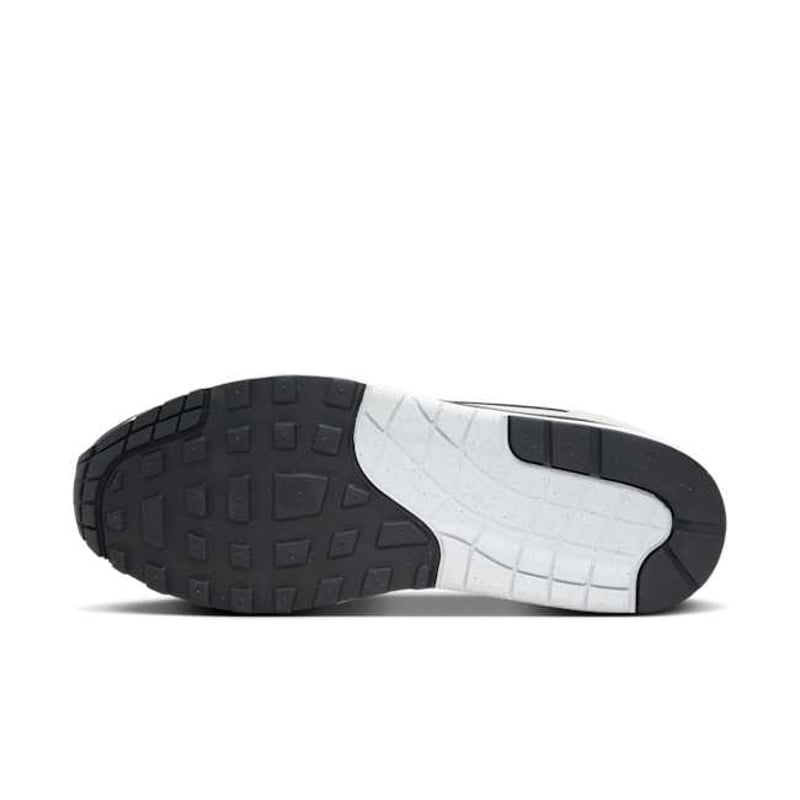 Nike Air Max 1 Essential FZ5808-101 02