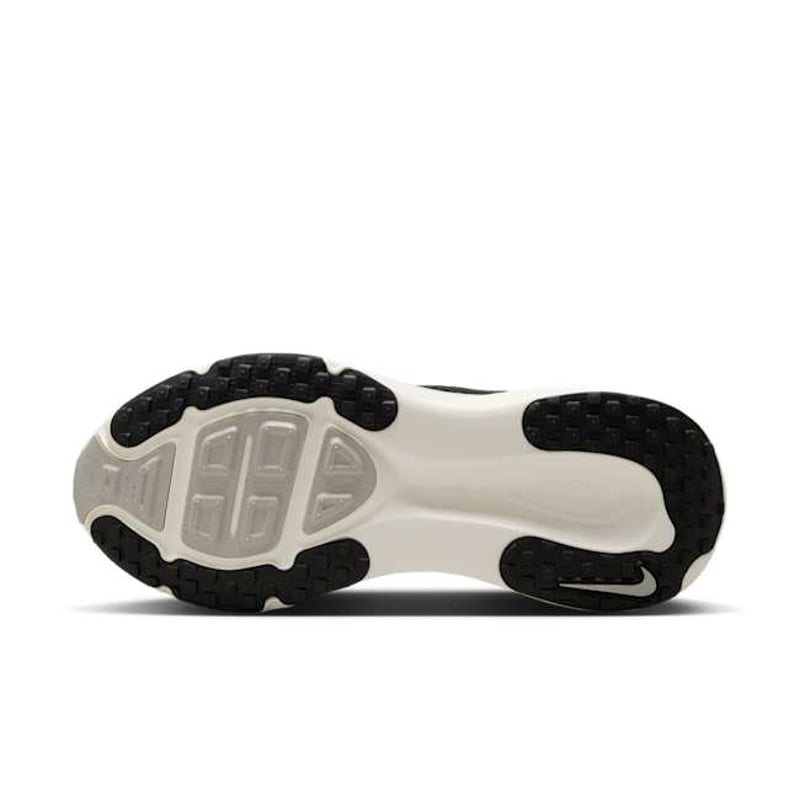 Nike Vomero 18 HM6804-005 02