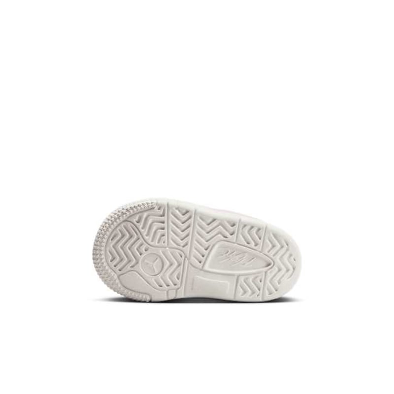 Jordan Flight Court HF3331-600 02