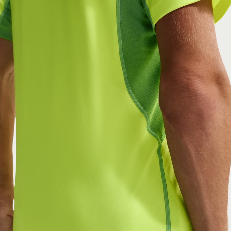 Nike ACG 'Wildsee' Dri-FIT Base Layer Top "Volt Ice & Mean Green" | Men | | 02 | SPORTSHOWROOM