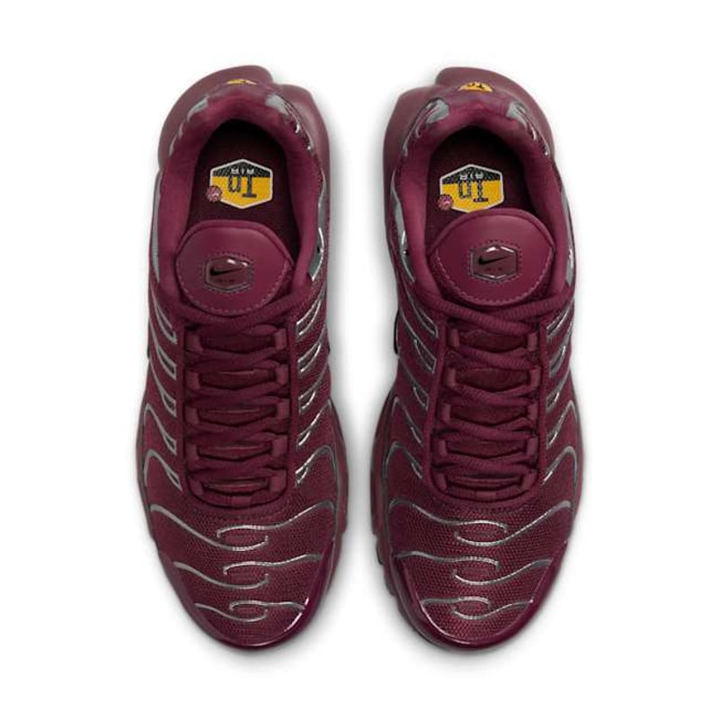 Nike Air Max Plus SE HJ9743-600 04