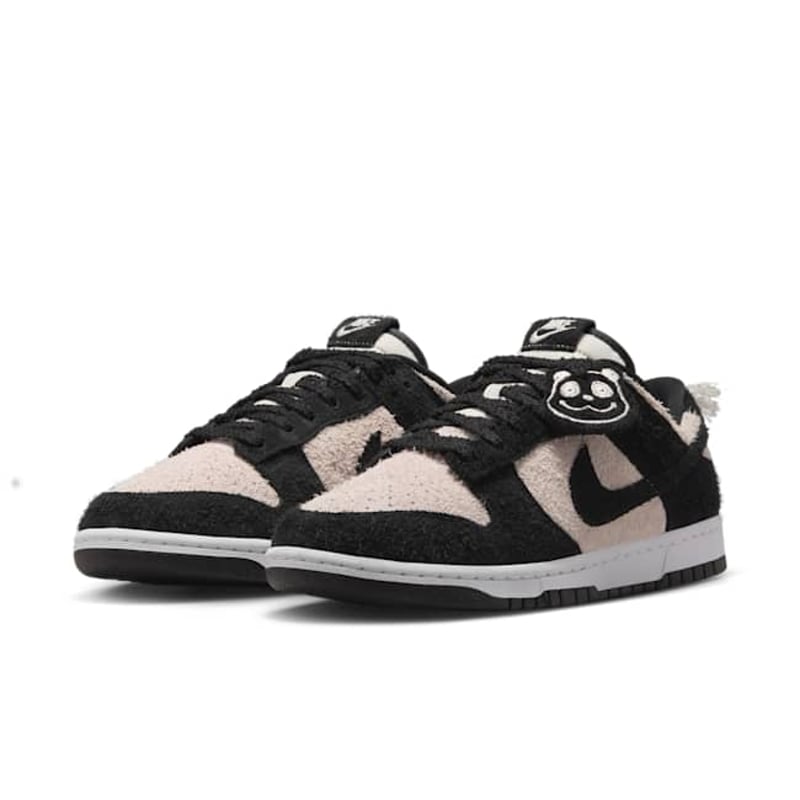 Nike Dunk Low SE ‘Panda-Monium Pack’ IB2990-100 05