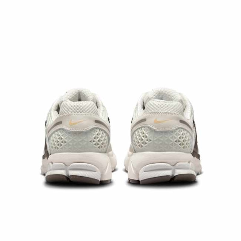 Nike Zoom Vomero 5 HM9657-001 06