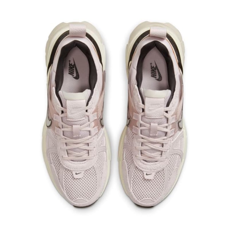 Nike V2K Run FN6703-001 05