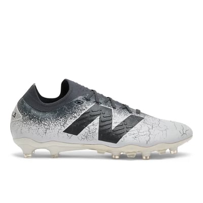 New Balance Tekela Pro Low FG v4+ ST1FLG45 01